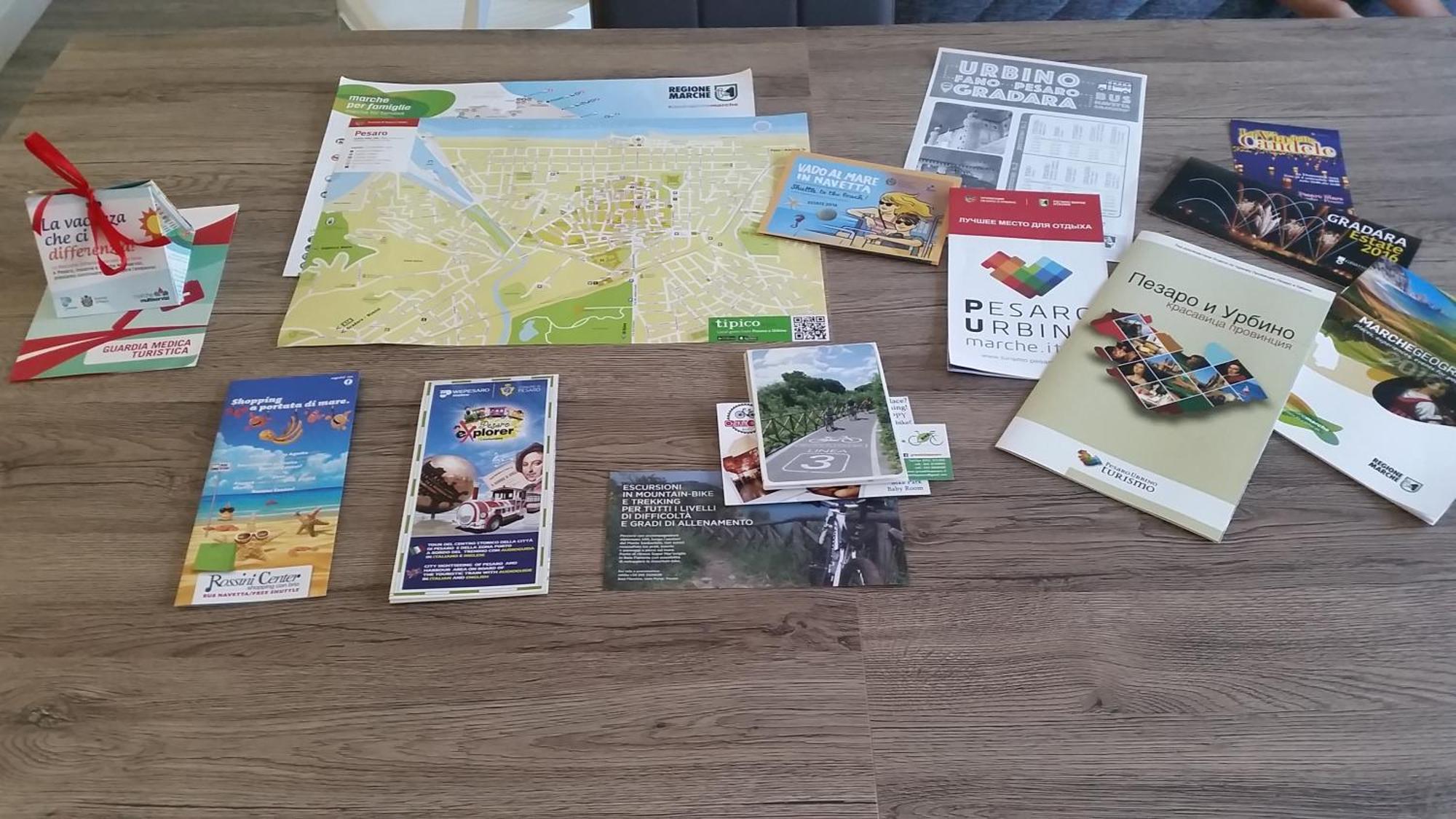 Appartamento In Villetta A 2 Passi Dal Mare E Dal Centro 佩萨罗 外观 照片